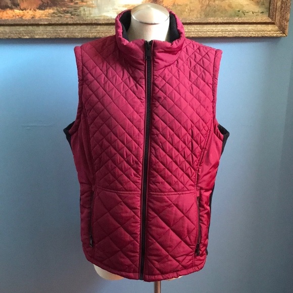 Andrew Marc burgundy and black quilted puffer zip up vest - Picture 1 of 9